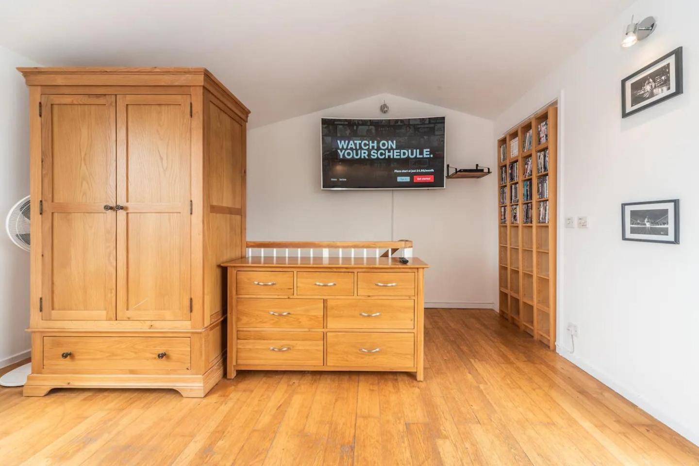 Sunny Maisonette With Views Over Canary Wharf, 런던 외부 사진