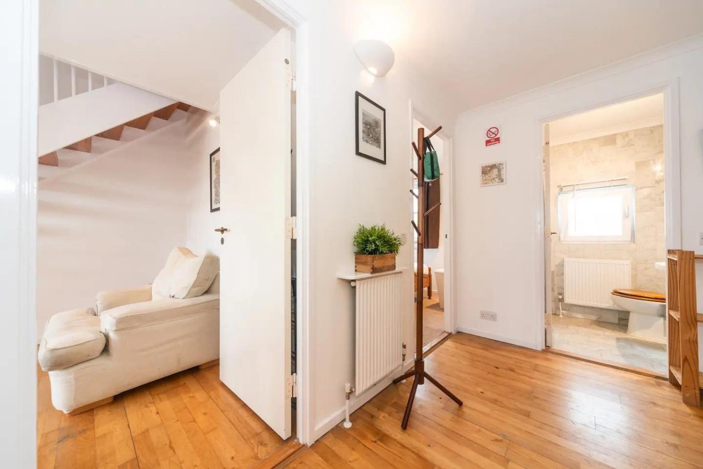 Sunny Maisonette With Views Over Canary Wharf, 런던 외부 사진