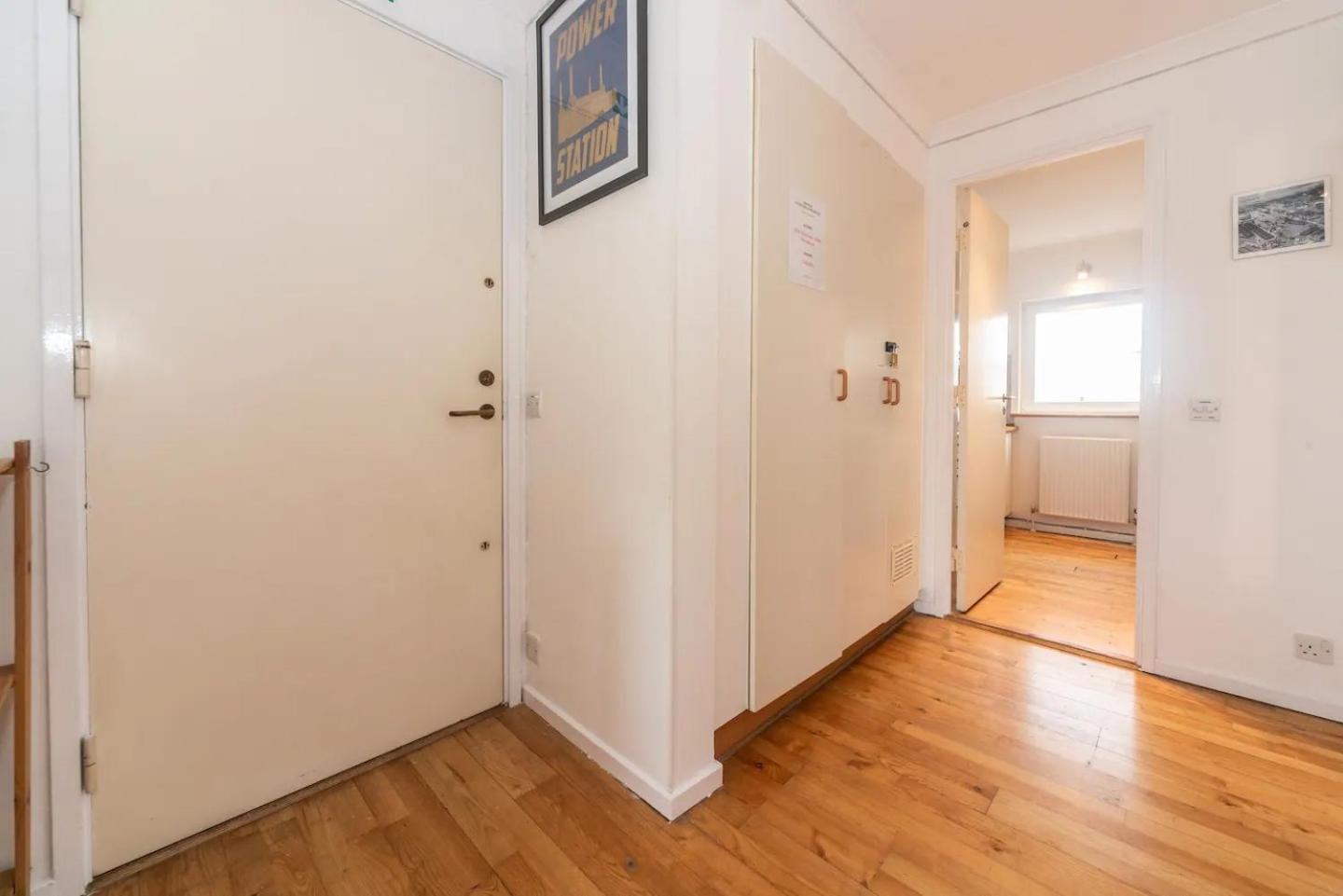 Sunny Maisonette With Views Over Canary Wharf, 런던 외부 사진