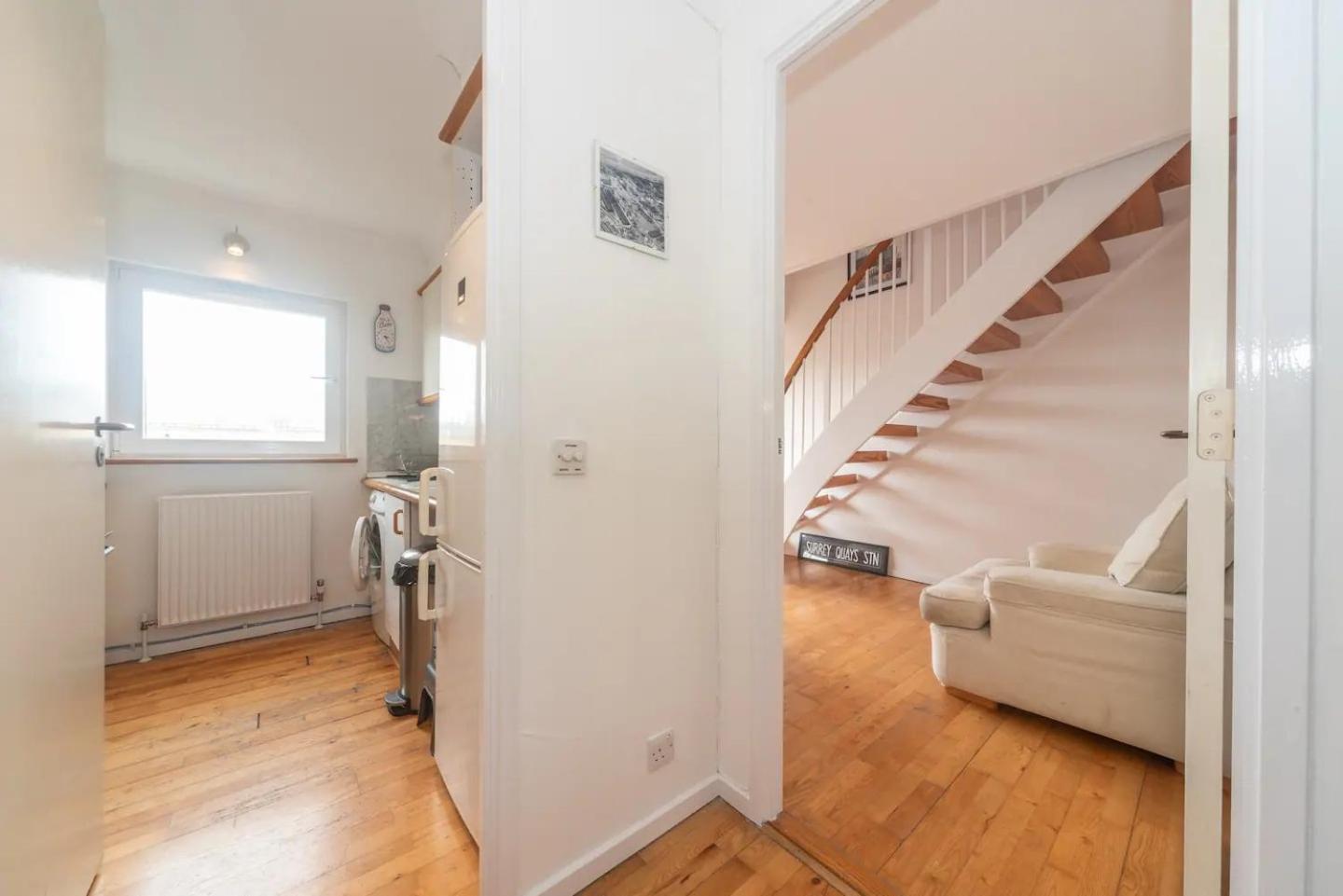 Sunny Maisonette With Views Over Canary Wharf, 런던 외부 사진